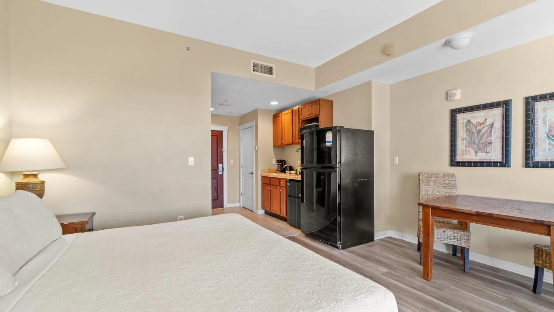 Origin 0833 - Studio King - Sunrise & Gulf View By Beach Haven Vacation Rentals Panama City Beach